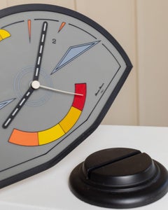 Orologio a pendolo vintage colorato in due parti in stile Memphis Italia, anni '80