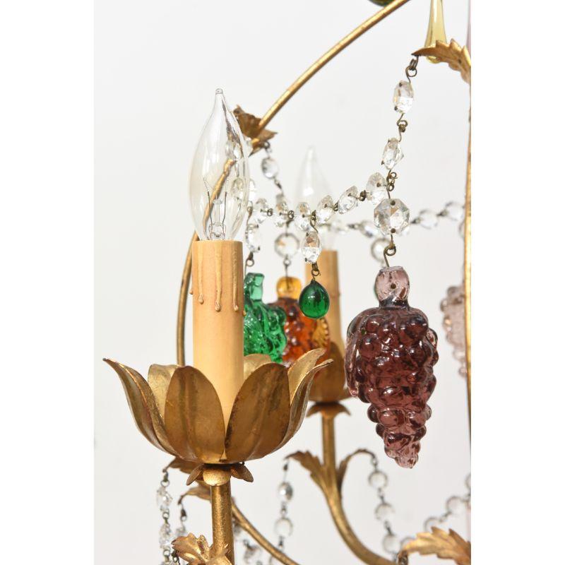 Dorato Colorato lampadario italiano d'epoca con frutti di cristallo pendenti