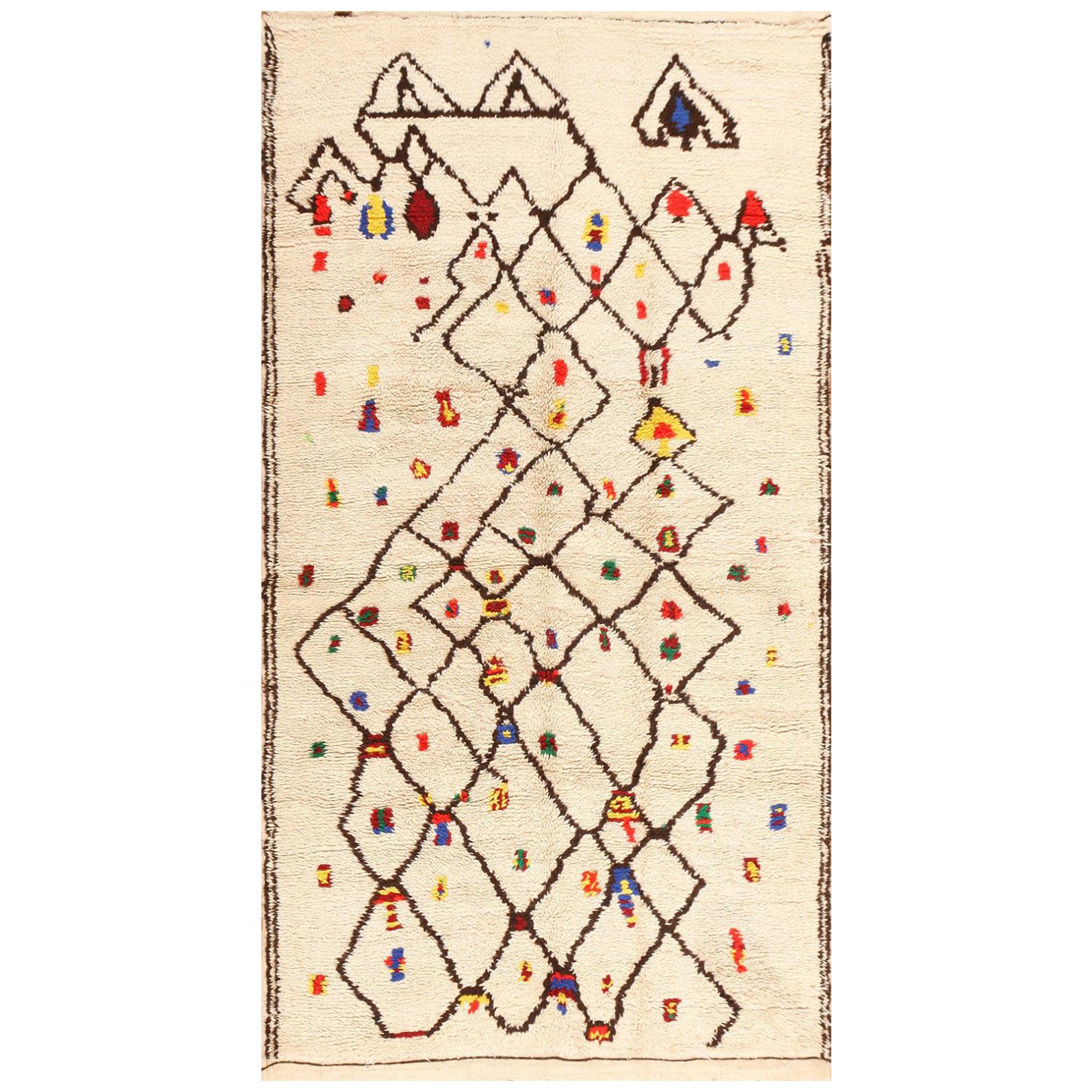 MidCentury Modern Berber Moroccan Sunshine Yellow Rug, Moroccan Shag Accent Rug at 1stDibs