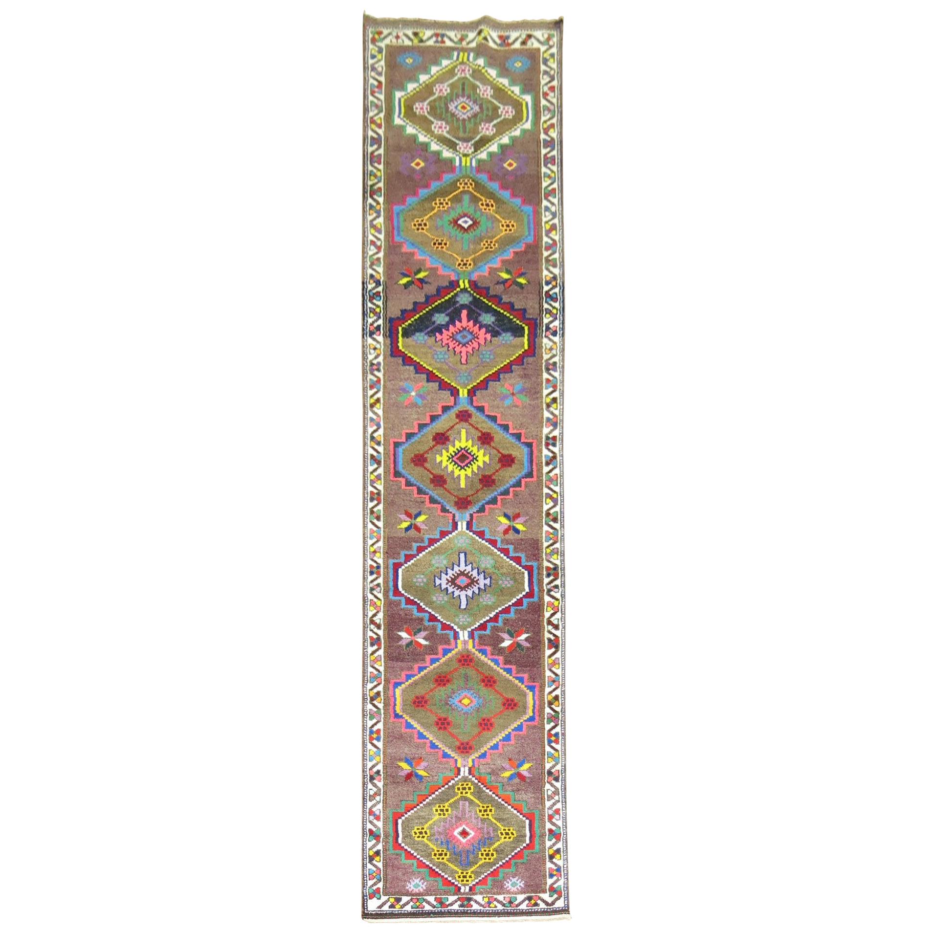 Tapis de course vintage turc d'Anatolie coloré
