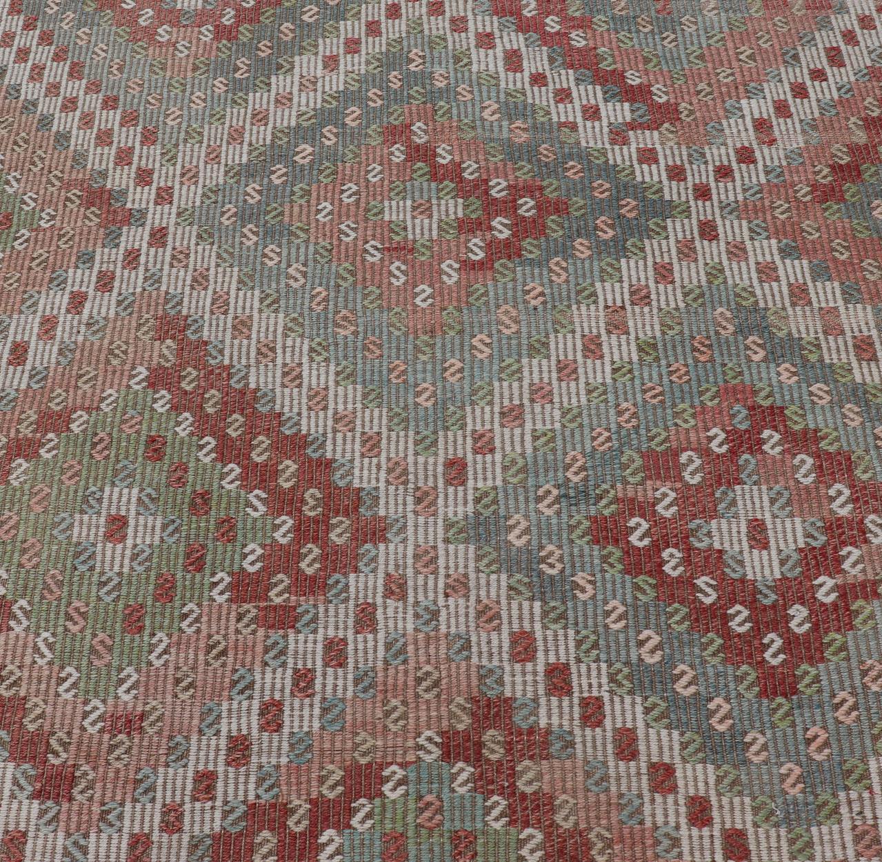 Buntes türkisches besticktes Flachgewebe in Diamant-Design, Vintage im Angebot 1