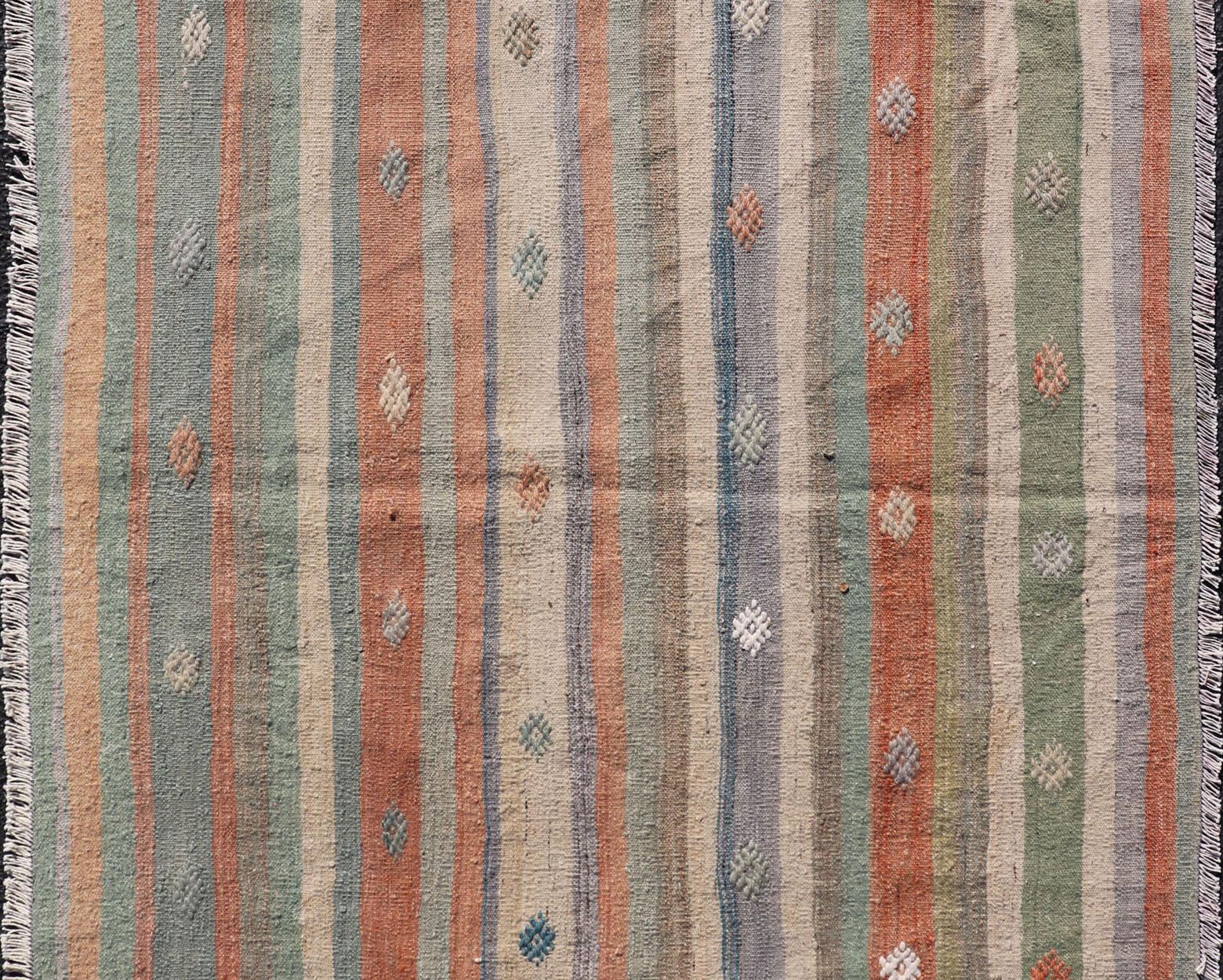 Laine Rug & Kilim turc coloré à tissage plat et à rayures géométriques 3'4 x 4'7 en vente
