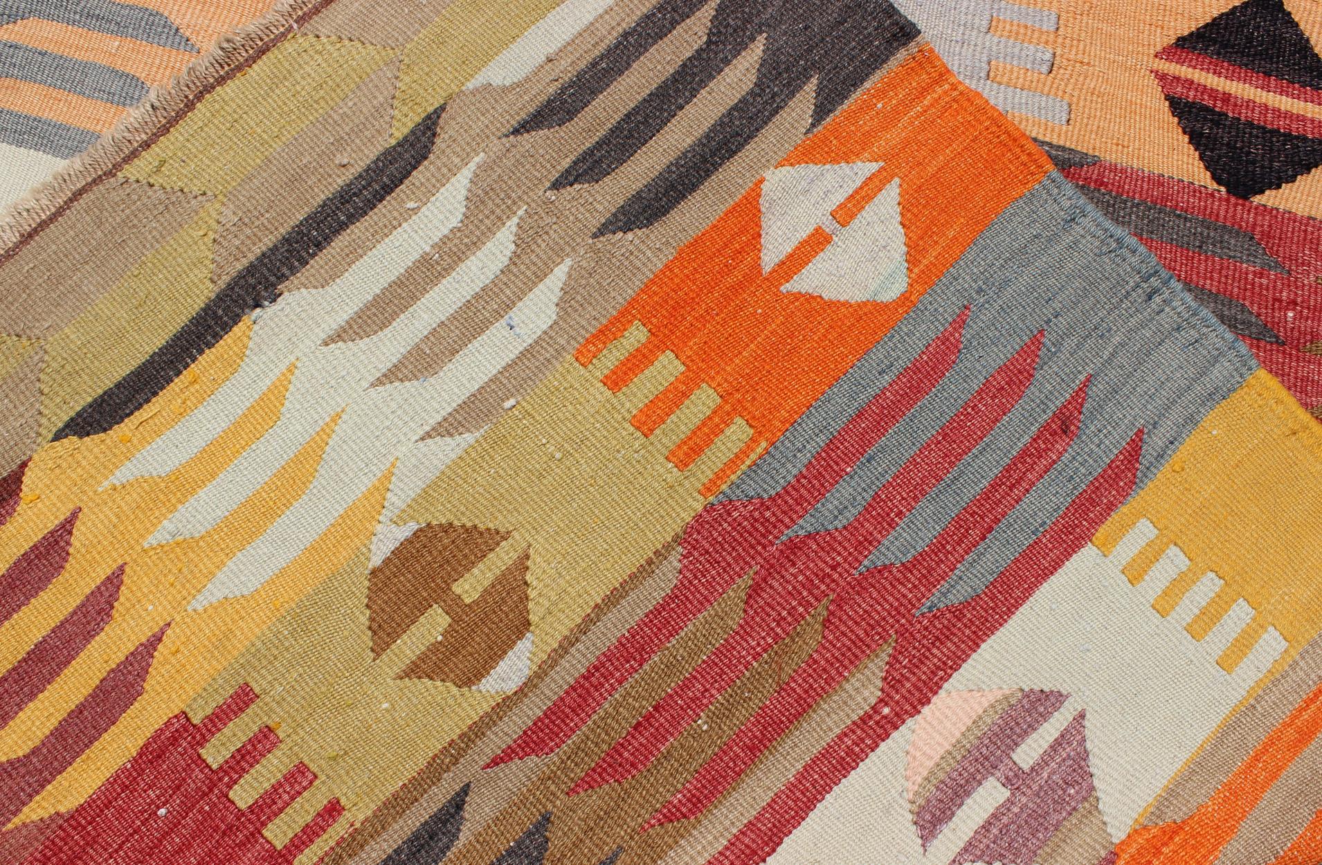 20th Century Colorful Vintage Turkish Kilim with All-Over Latching Design & Geometric Shapes For Sale