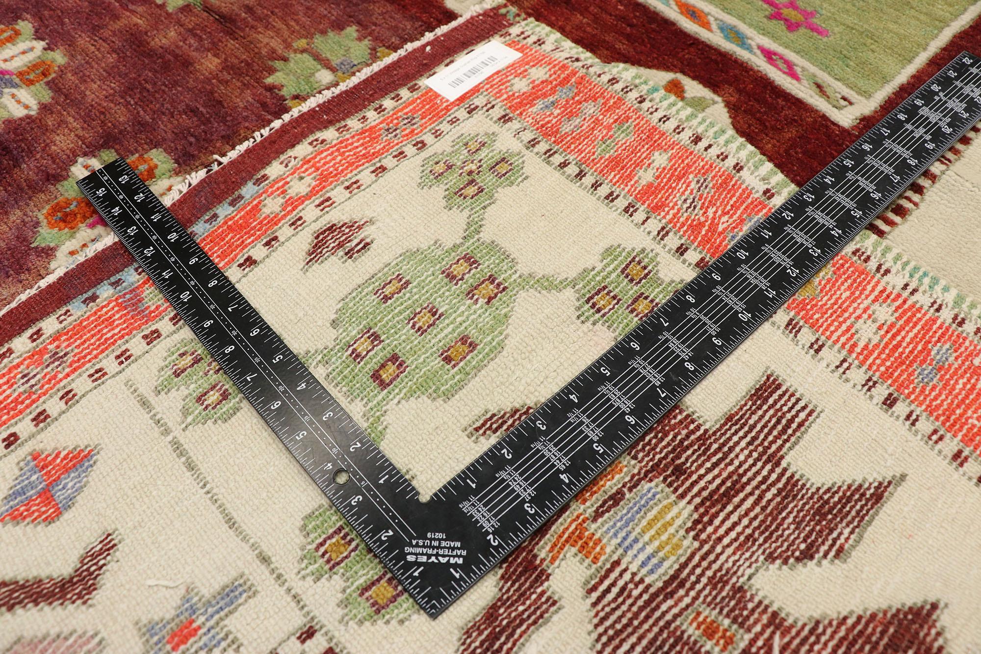 Bunter türkischer Oushak-Teppich im Vintage-Stil im Zustand „Gut“ im Angebot in Dallas, TX