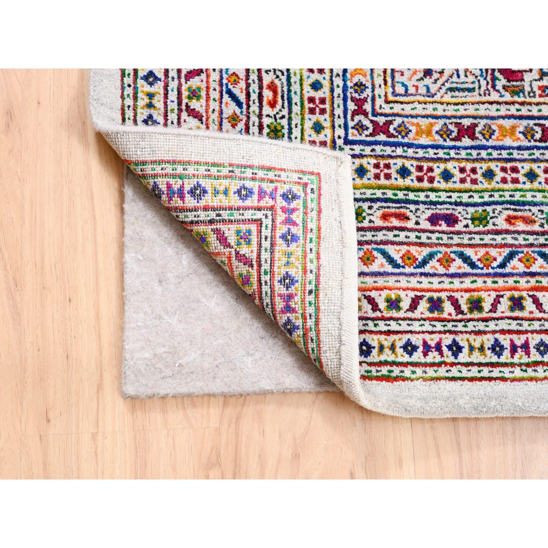 Annodato a mano Tappeto colorato in lana e seta Sari Sarouk Mir ispirato al design Boteh annodato a mano in vendita