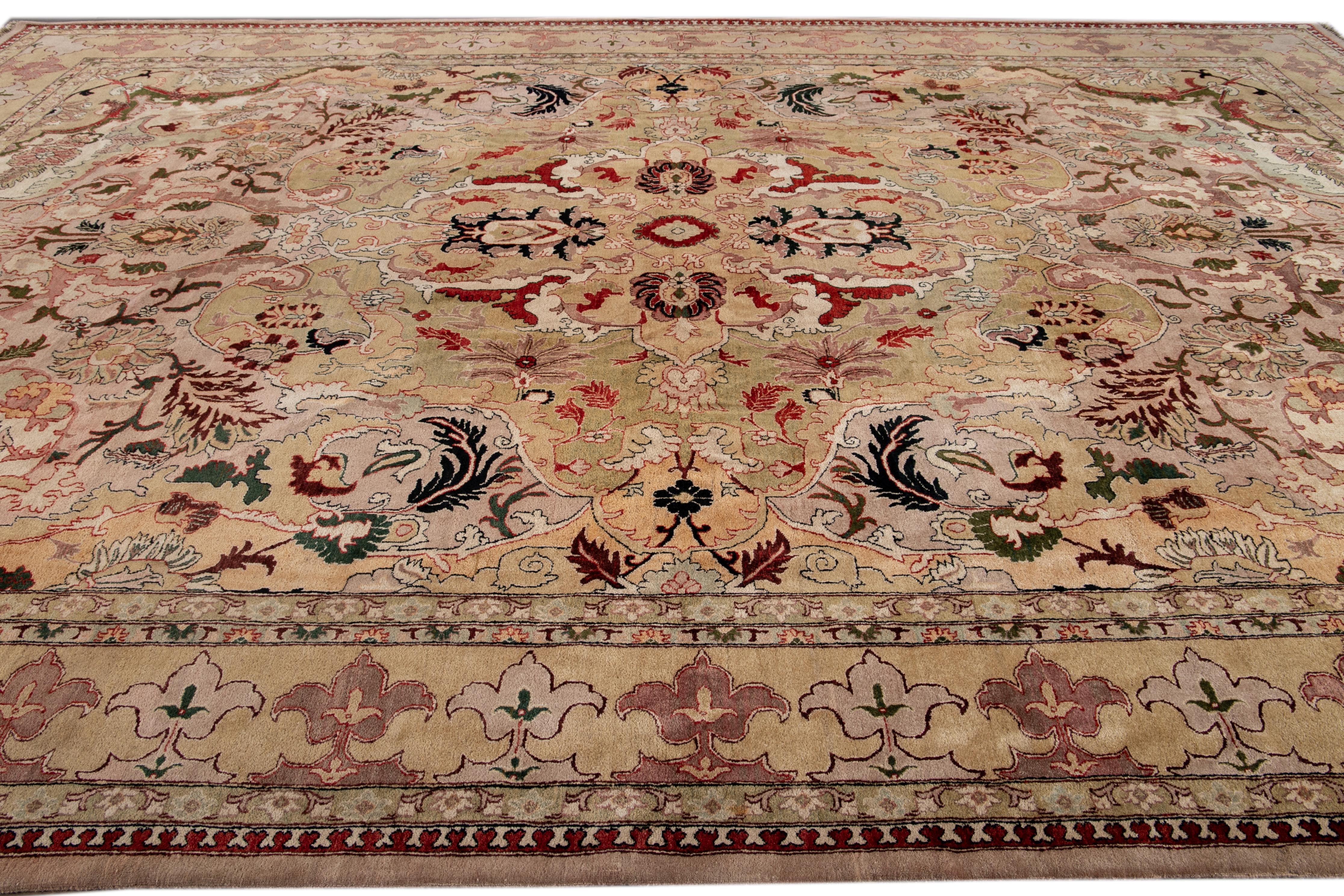 Colorful Indian Agra Handmade Wool Rug For Sale 4