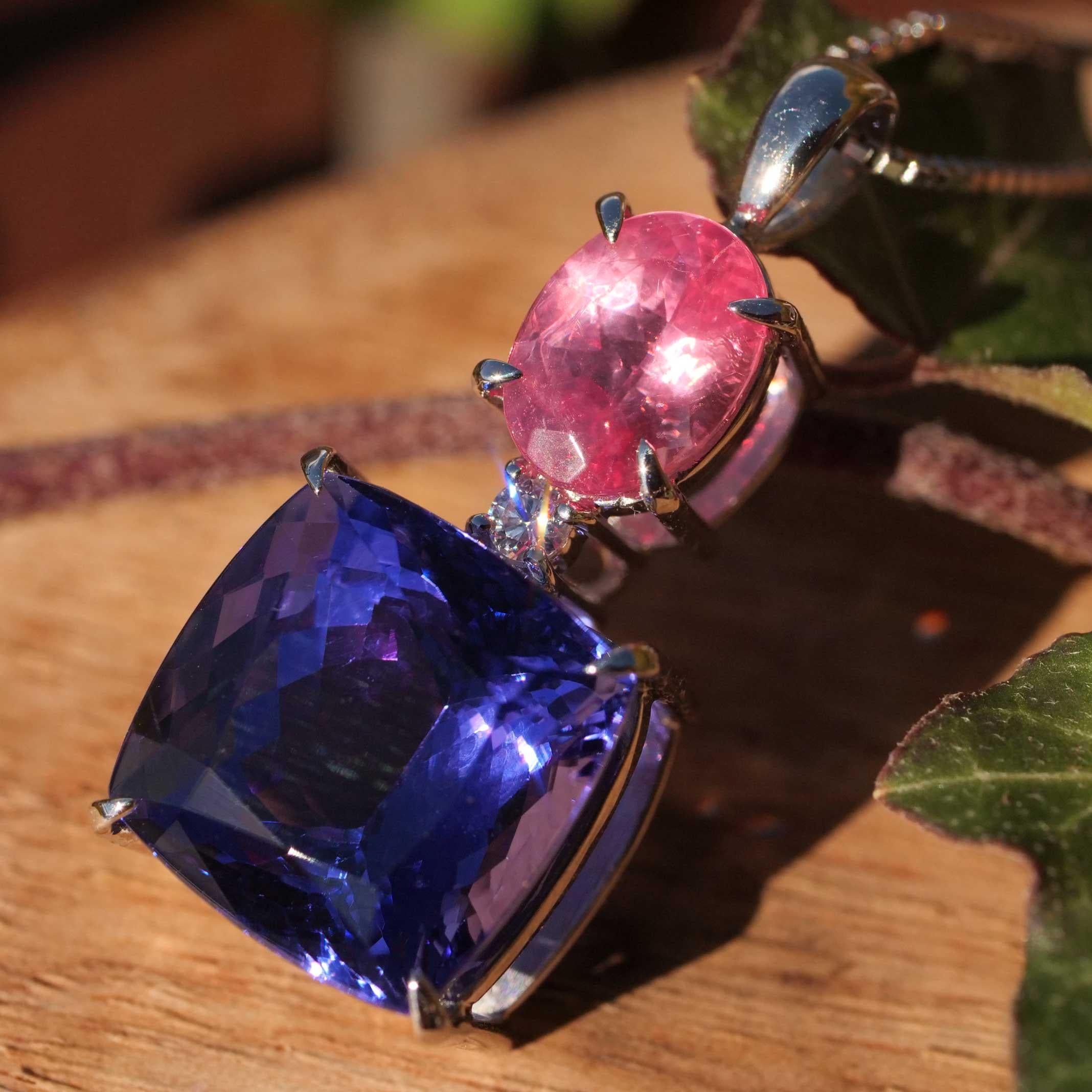 COLORWONDER Ciondolo di rodocrosite tanzanite w. Catena 10 / 2 ct AAA+ Platino in vendita 7