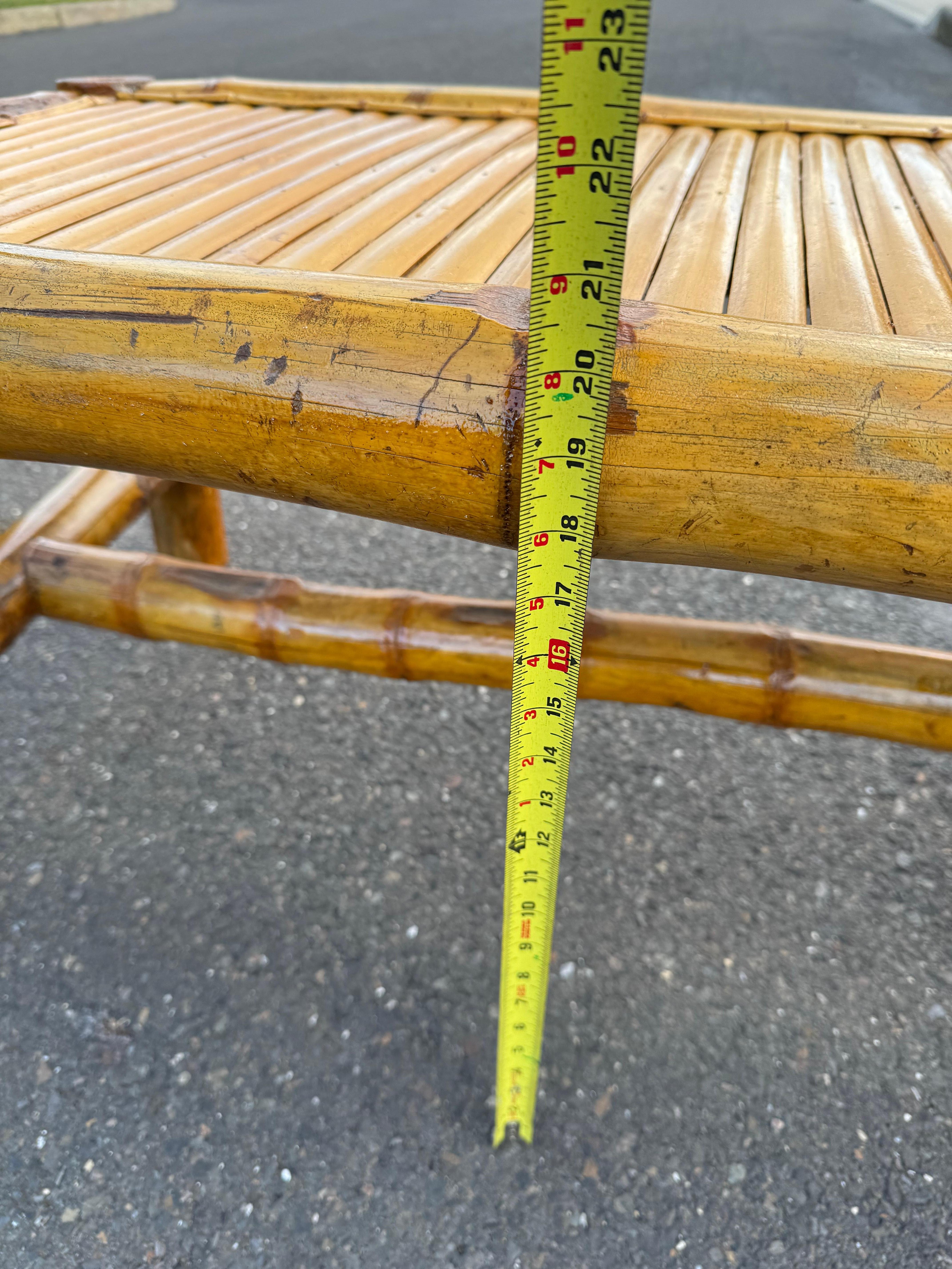 Bambou Table basse et chaises d'appoint en bambou colossal en vente