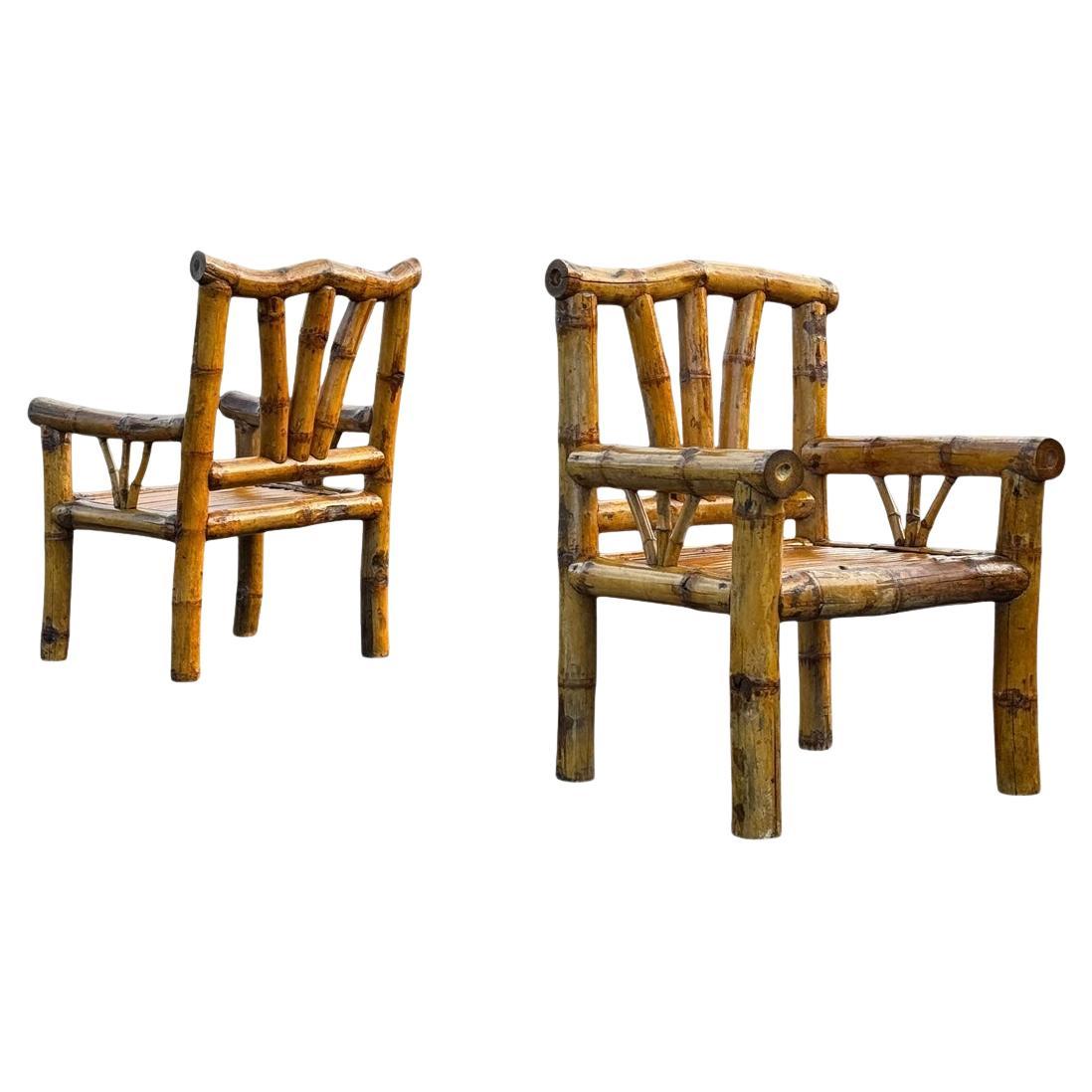 Table basse et chaises d
appoint en bambou colossal en vente