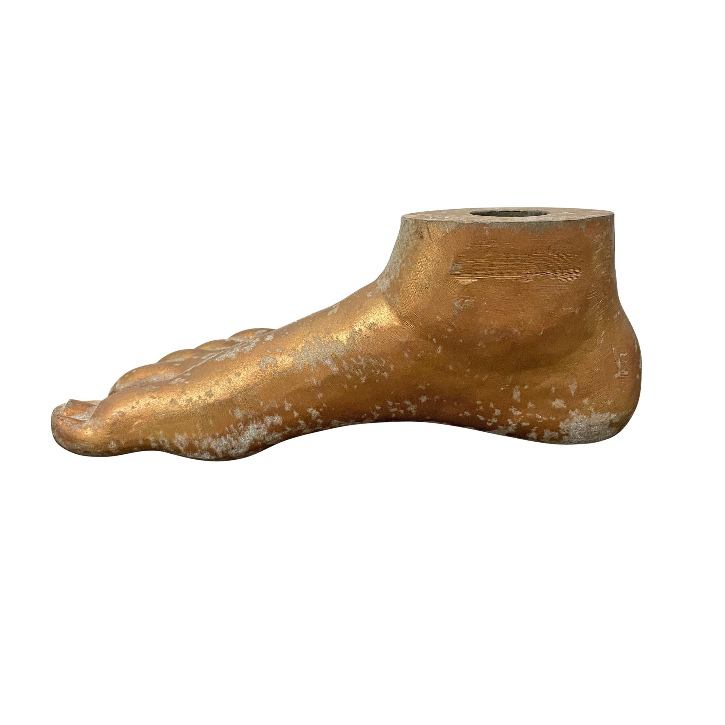 Colossal Gilt Foot In Good Condition In Chicago, IL