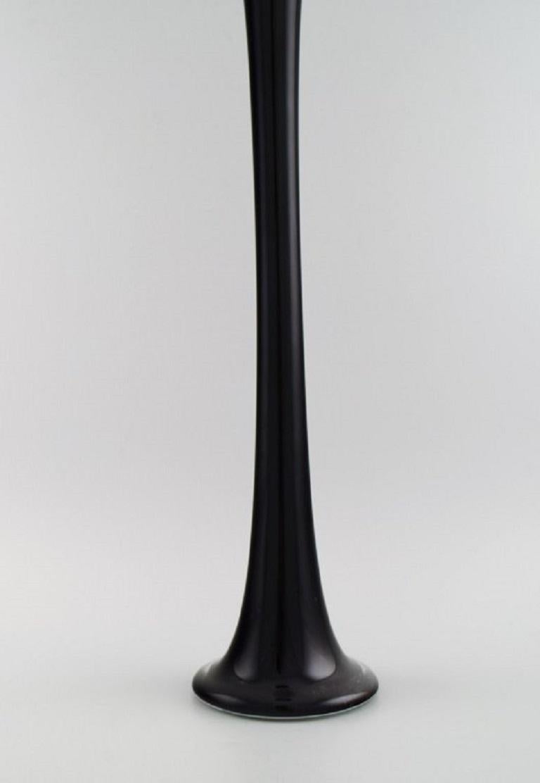 Colossal Murano Floor Vase in Black Mouth-Blown Art Glass, Italian Design, 1980s For Sale 3