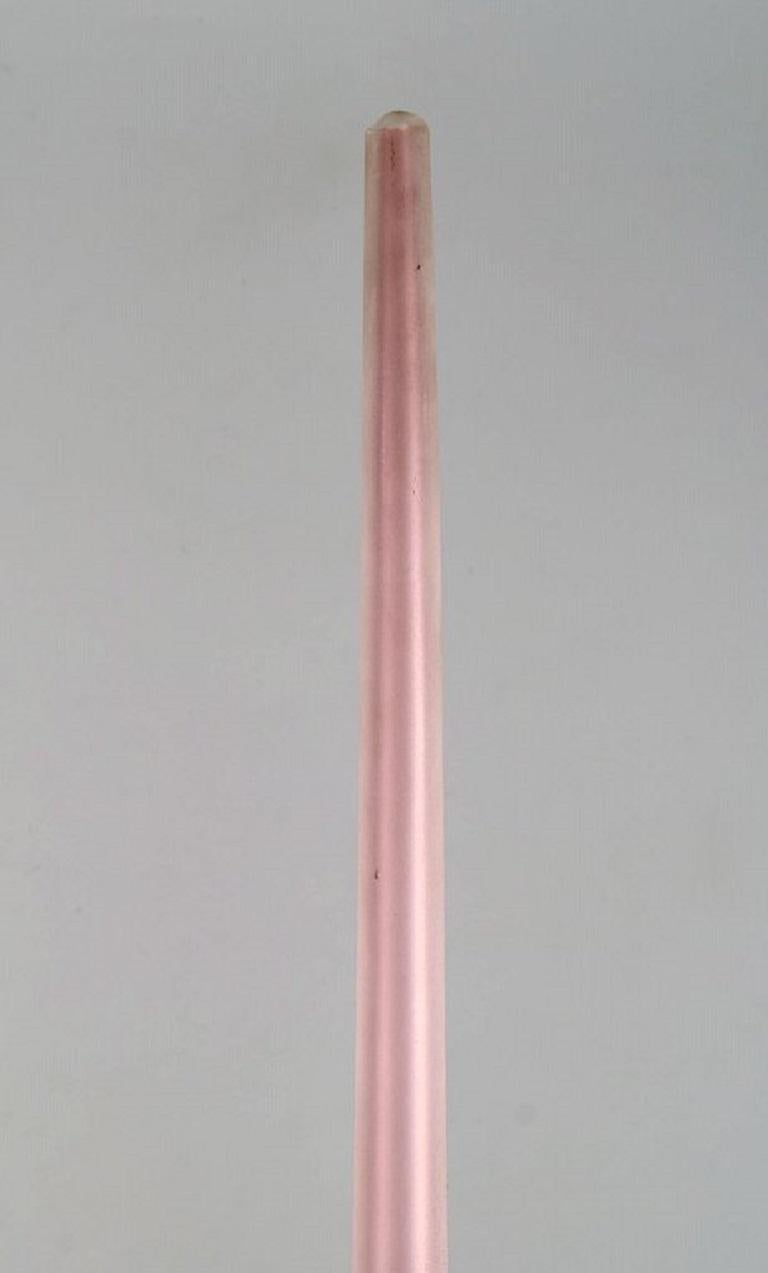 Colossal Murano Vase in Pink and Frosted Mouth Blown Art Glass In Excellent Condition For Sale In Copenhagen, DK