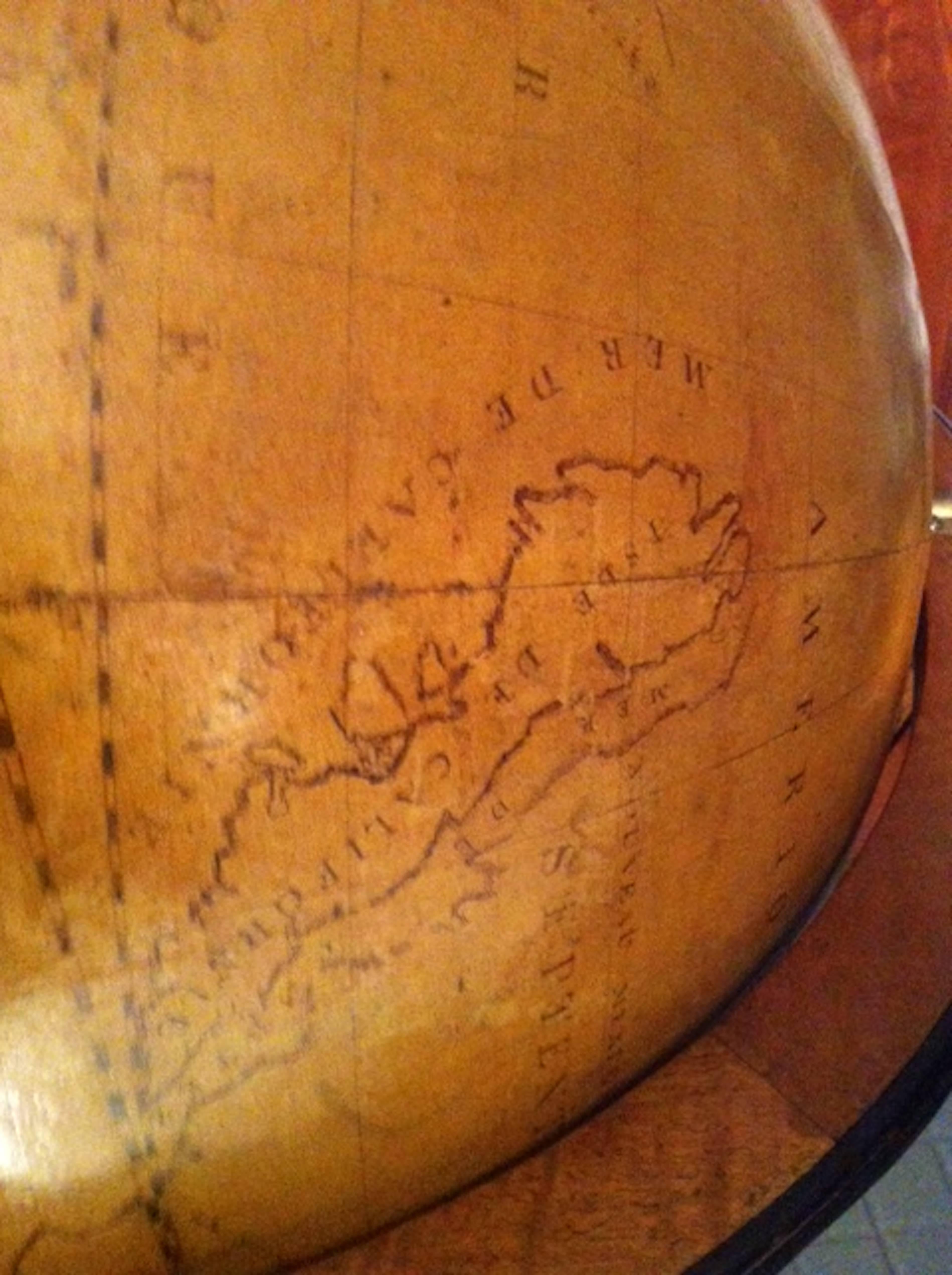 Colossal Terrestrian Globe Hand Painted, French, First Half of the 18th Century For Sale 1