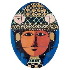 Colossal relief mural unique de Bjørn Wiinblad en carreaux de céramique.  Visage de femme.