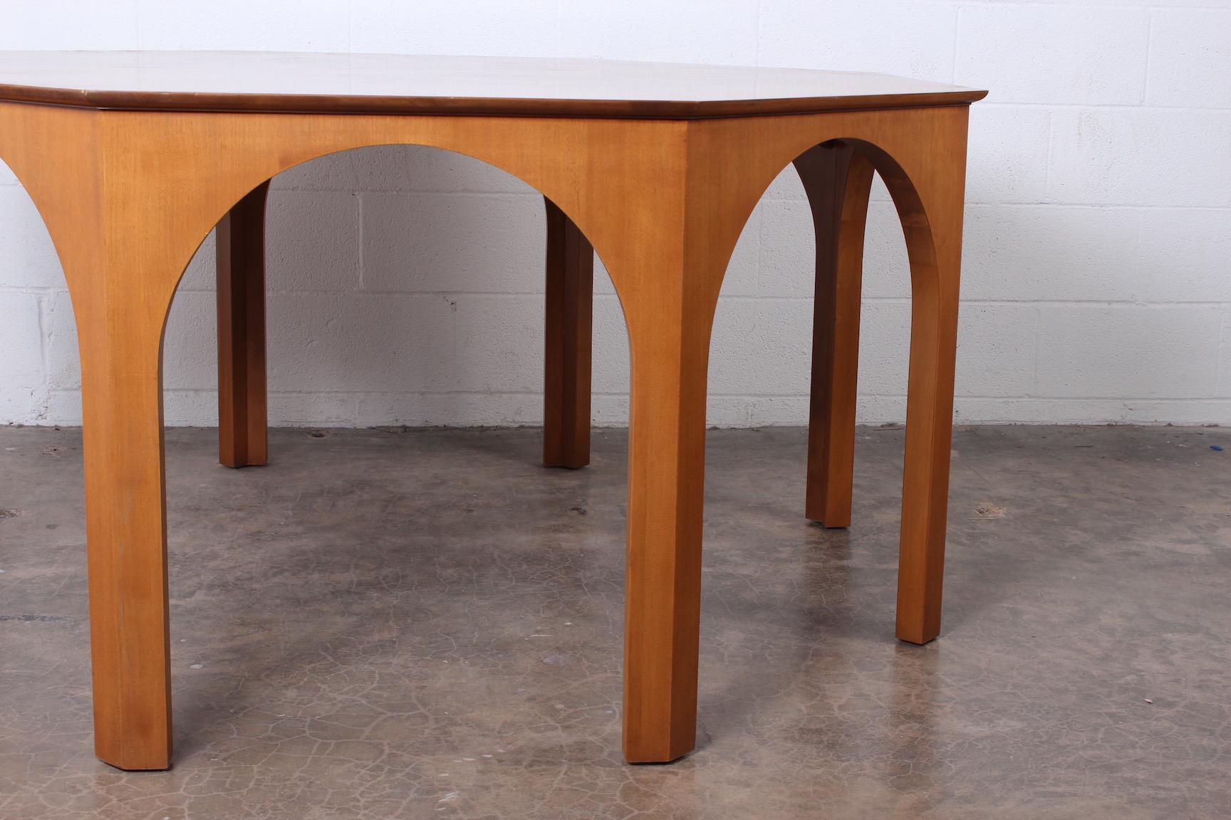 Colosseum Dining Table by T.H. Robsjohn-Gibbings In Good Condition In Dallas, TX