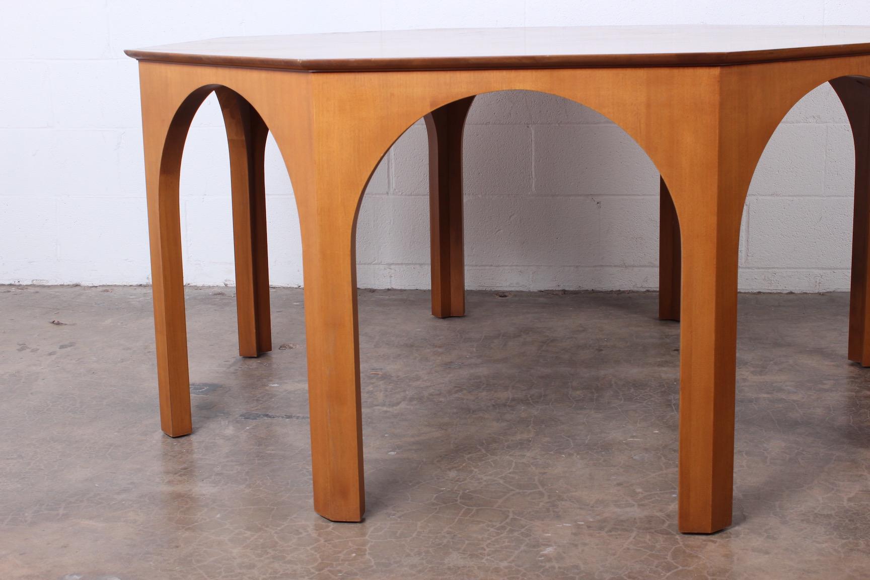 Mid-20th Century Colosseum Dining Table by T.H. Robsjohn-Gibbings