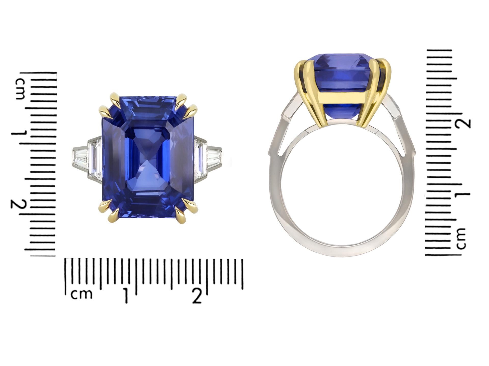Taille octogone Bague en saphir de Ceylan et diamants à couleur changeante en vente