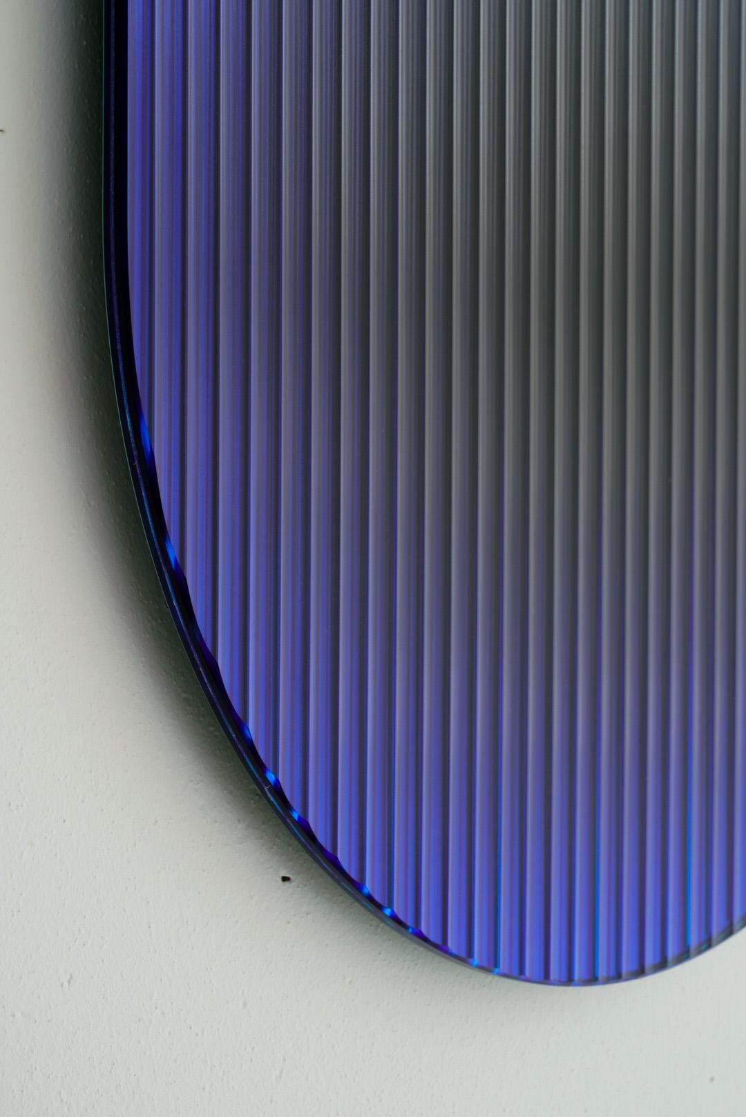 Colour Shift Reflective Art Panel Klein, Saphir - Rive Roshan (Sonstiges) im Angebot