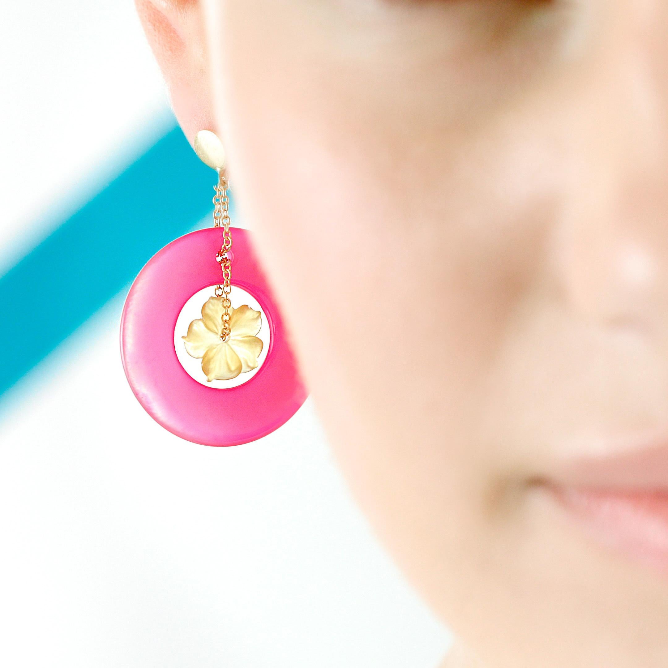 Cocktail-Spring-Ohrringe aus 18 Karat Gelbgold mit farbiger Achatblume von Intini Jewels im Angebot 9