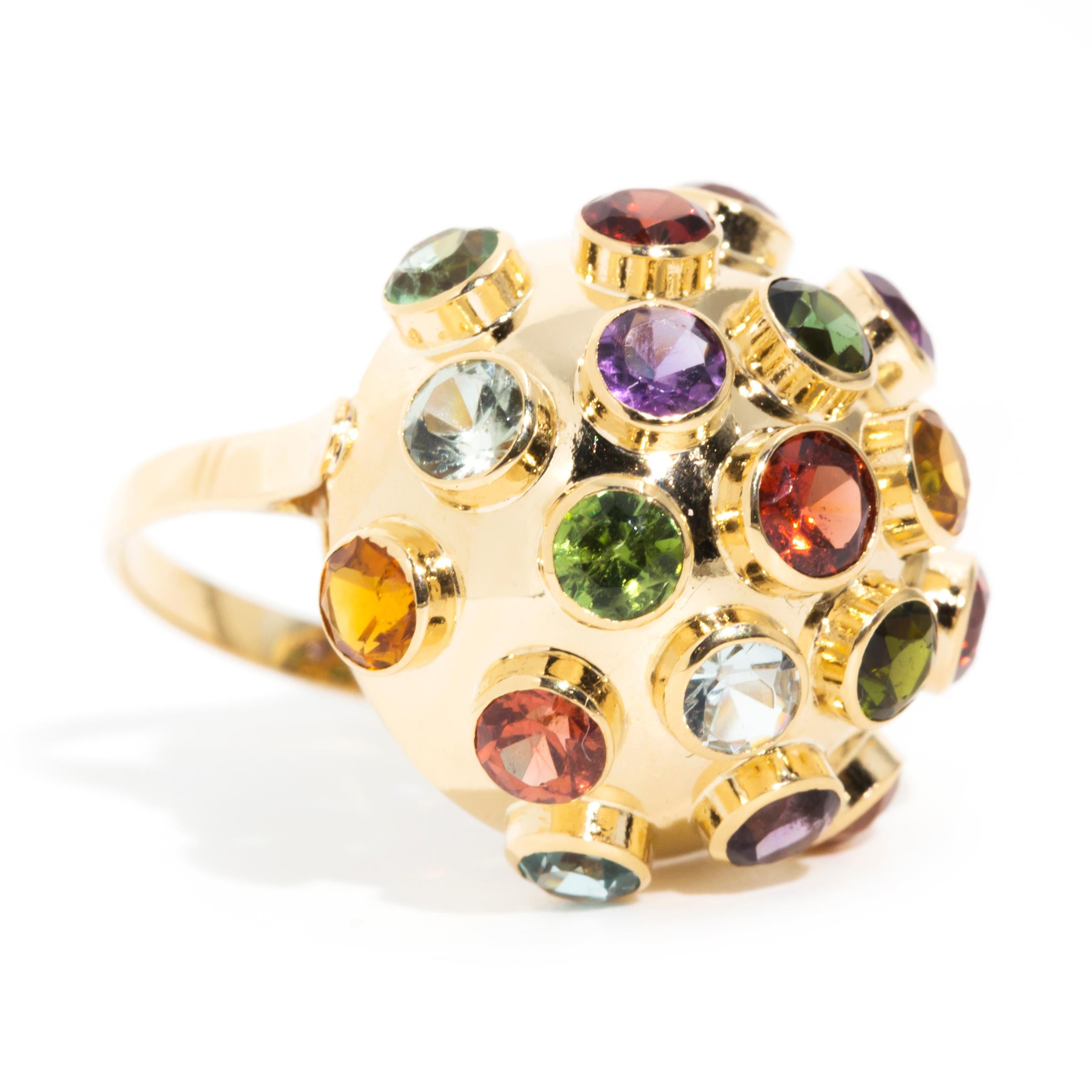 Colourful Natural Gem Vintage Sputnik Dome Cocktail Ring in 18 Carat Yellow Gold In Good Condition In Hamilton, AU