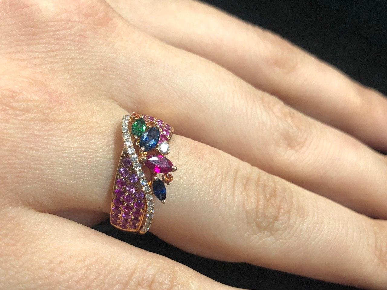 Colorful Pink Sapphire Emerald Ruby Tsavorite Diamond Cocktail Rose Gold Ring In New Condition In Montreux, CH