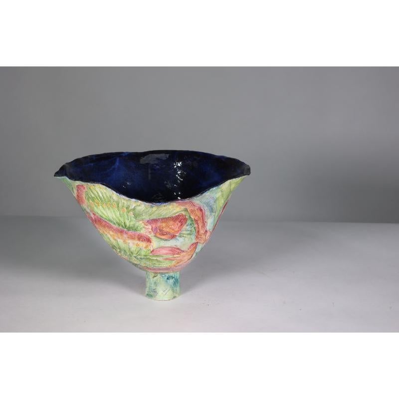 Colourful pottery finely made conical shaped centrepiece In Good Condition For Sale In London, GB