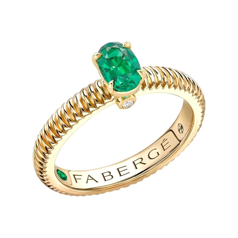 For Sale:  Fabergé Colours of Love Yellow Gold Emerald Fluted Ring