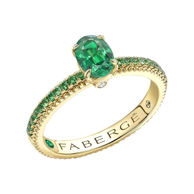 For Sale:  Fabergé Colours of Love Gold Emerald Fluted Ring with Tsavorite Garnet Shoulders