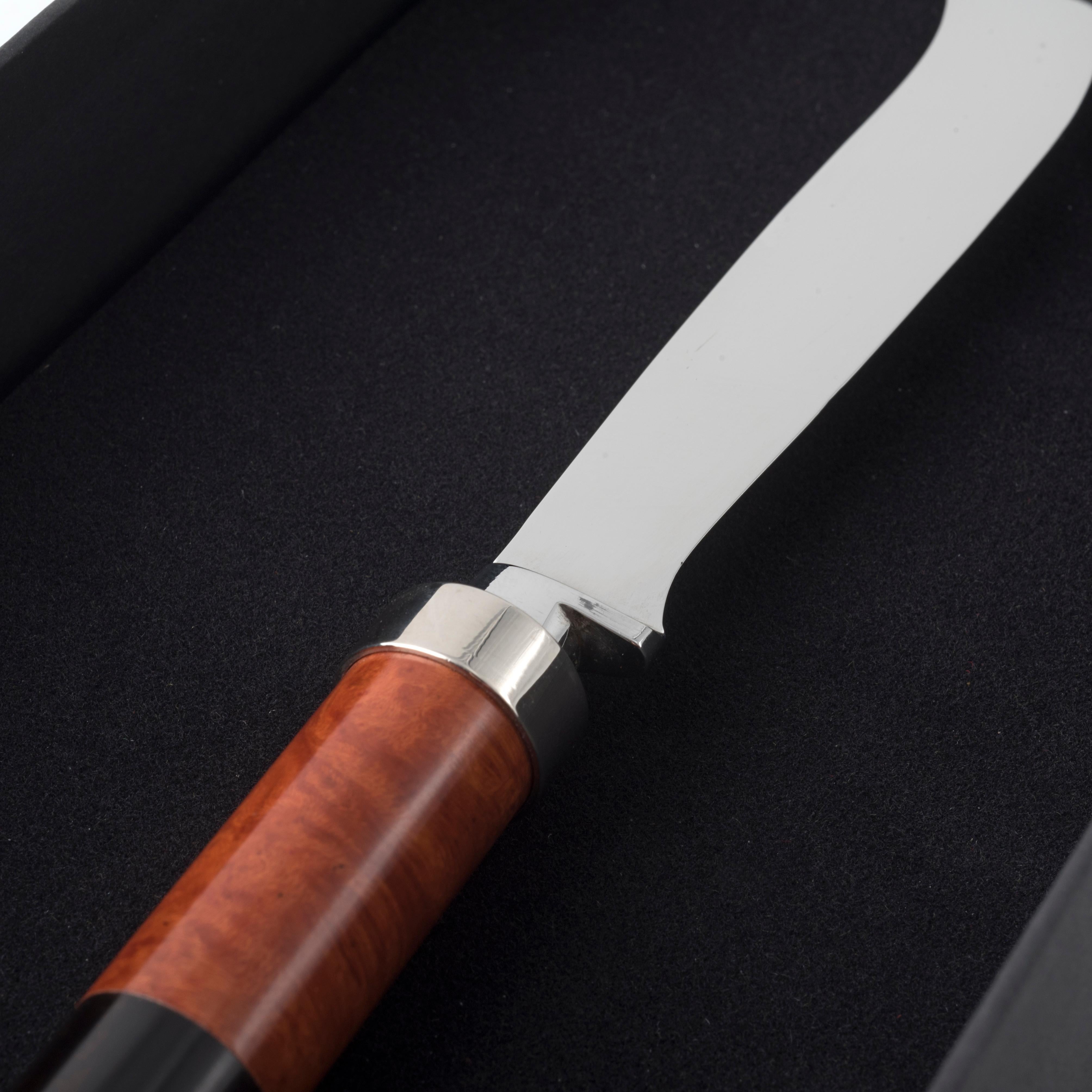 CUCHILLO PARA QUESO SEASONADO exclusivo diseño moderno perfecto para servir Moderno en venta
