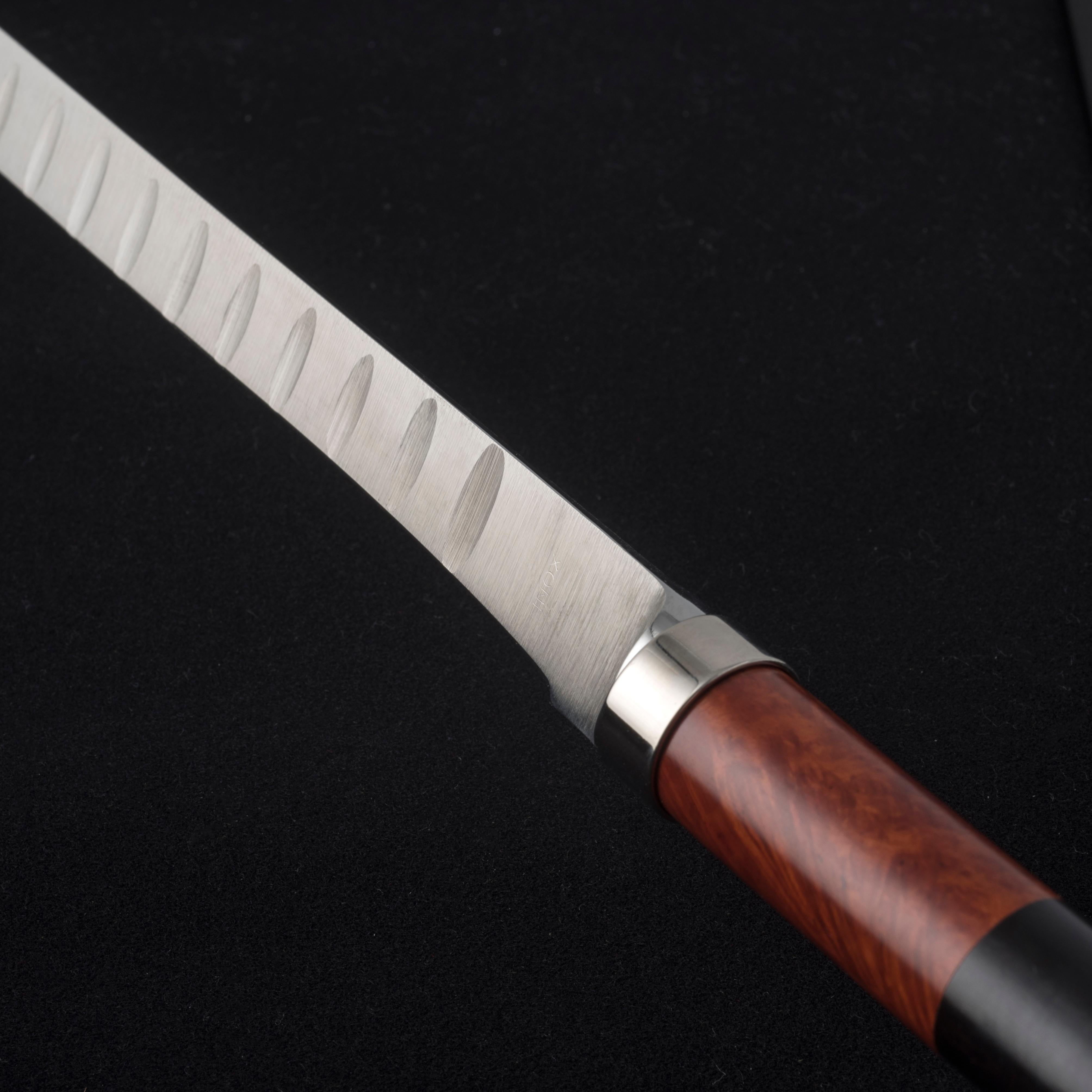 CUCHILLO SALMÓN Elegante accesorio de mesa de diseño moderno Forjado en venta