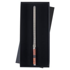 CUCHILLO SALMÓN Elegante accesorio de mesa de diseño moderno