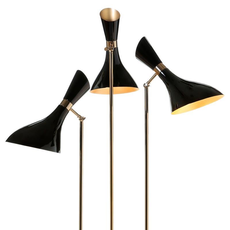 Coltrane Floor Lamp in Solid Brass and Black Lacquered In New Condition For Sale In Paris, FR