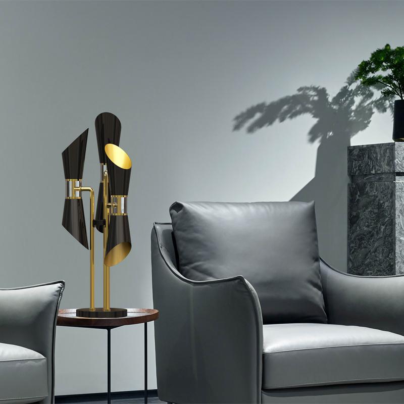 Glass Coltrane Table Lamp in Solid Brass and Black Lacquered For Sale