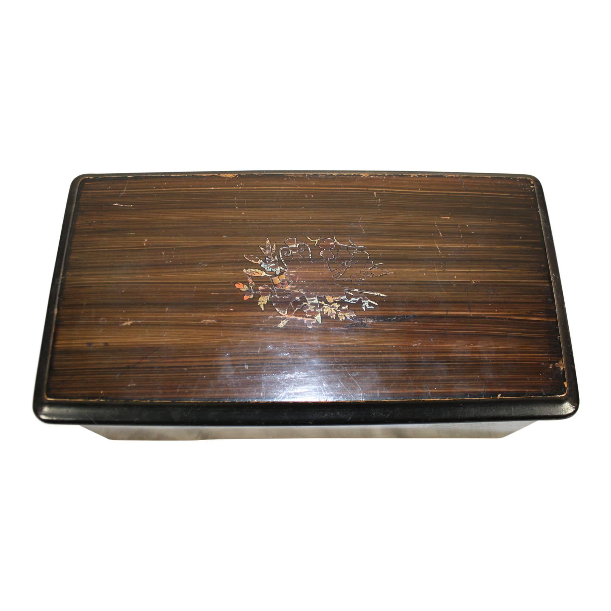 Columbia Six Airs Swiss Cylinder Music Box, circa 1894 In Good Condition In Evergreen, CO