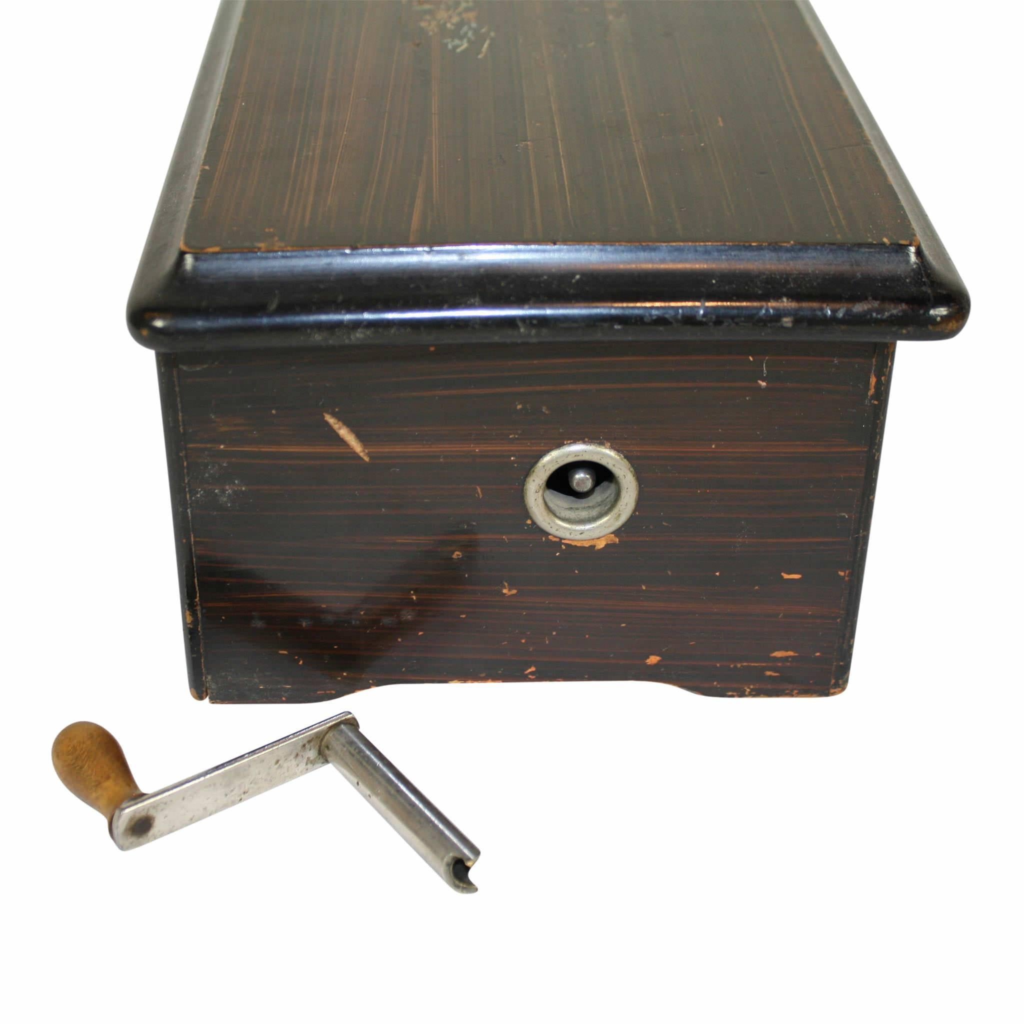 Late 19th Century Columbia Six Airs Swiss Cylinder Music Box, circa 1894