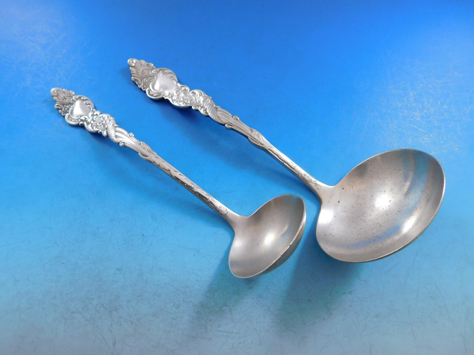 Columbia by 1847 Rogers Silverplate Flatware Set for 12 Service 104 pcs In Excellent Condition For Sale In Big Bend, WI
