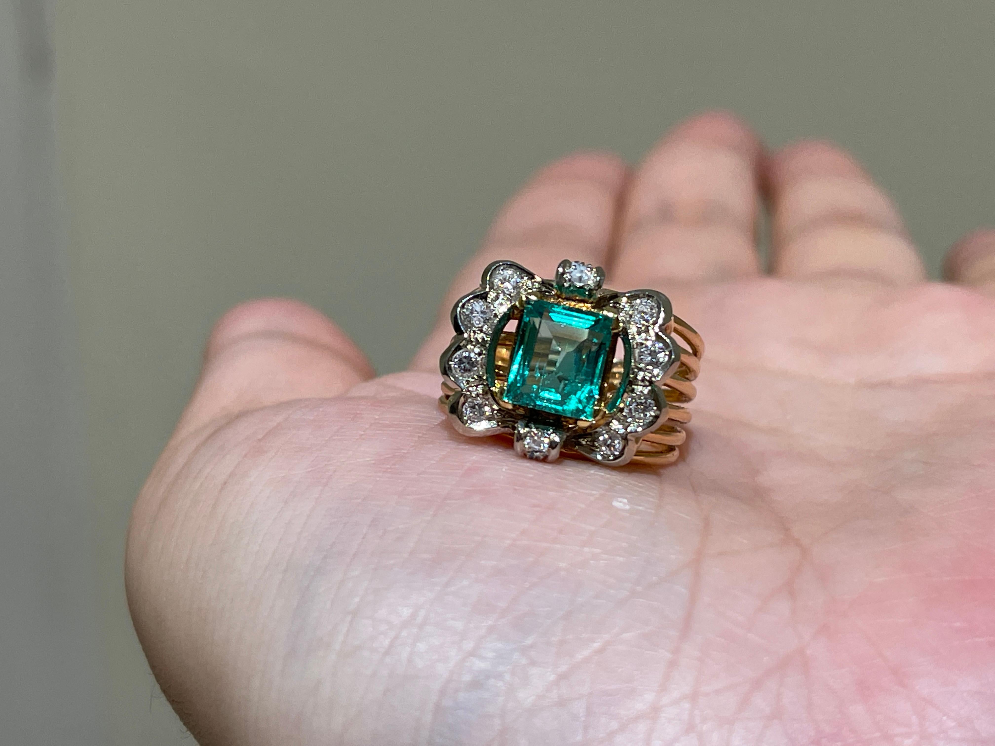 Datum	                                2013
Einzelhandelspreis	                        £3650 / $4800 / €4250
Smaragd                                  1,5ct Columbia, mit mittlerer Reinheit /6,3 mm x 7,55mm x 4,5mm
Diamant                             