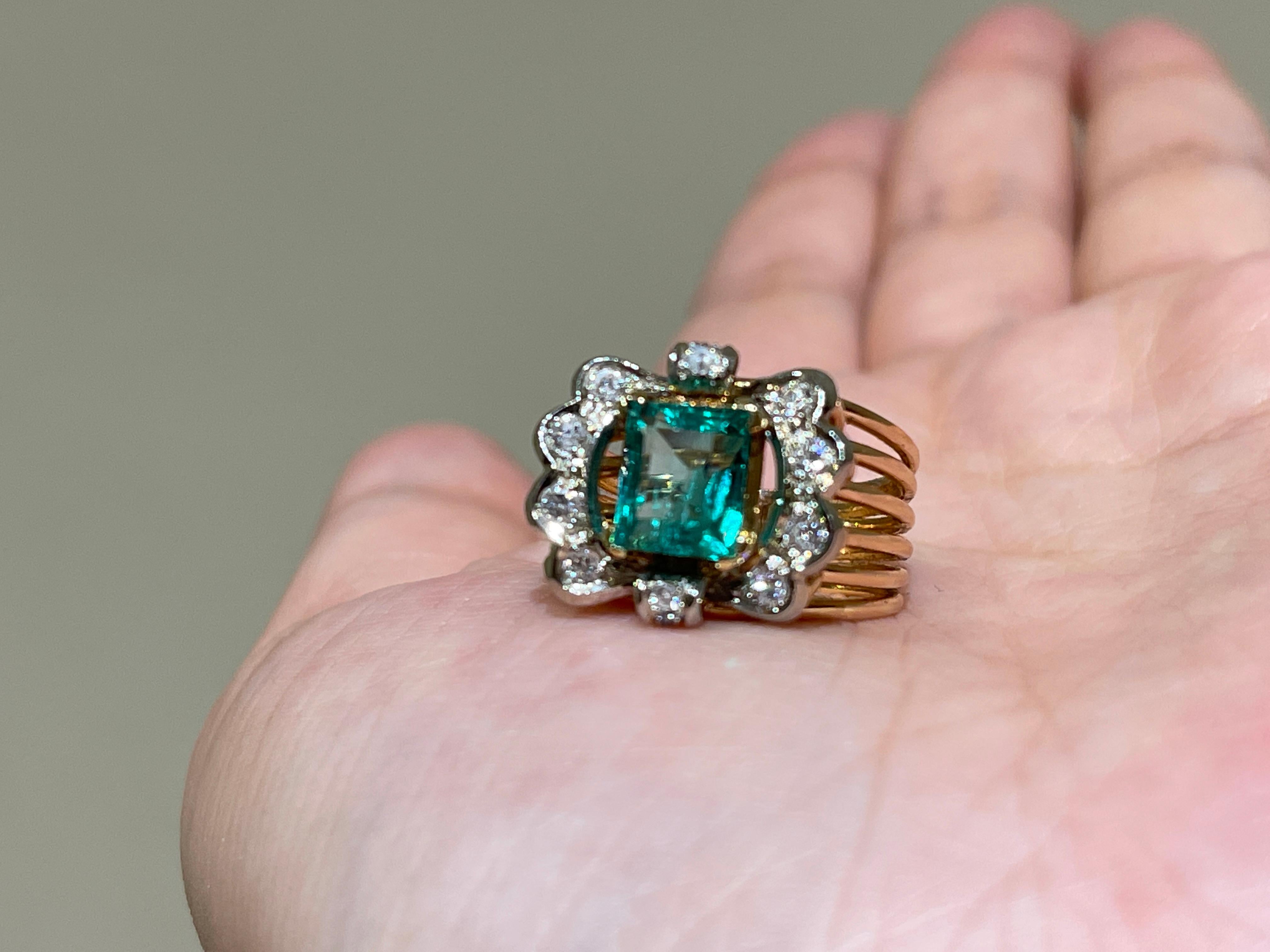 Baguette Cut Columbia Emerald and Diamond 18k Yellow Gold Cluster Ring For Sale