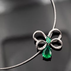 Columbian Emerald and Diamond 18K White Gold Bow Necklace