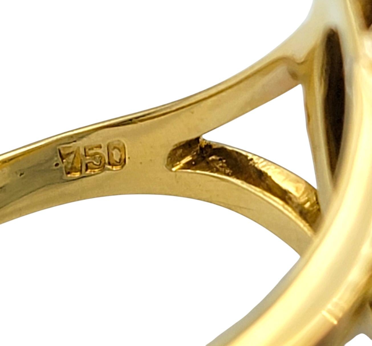 Columbian Emerald and Diamond Enamel Cocktail Ring in 18 Karat Yellow Gold For Sale 1