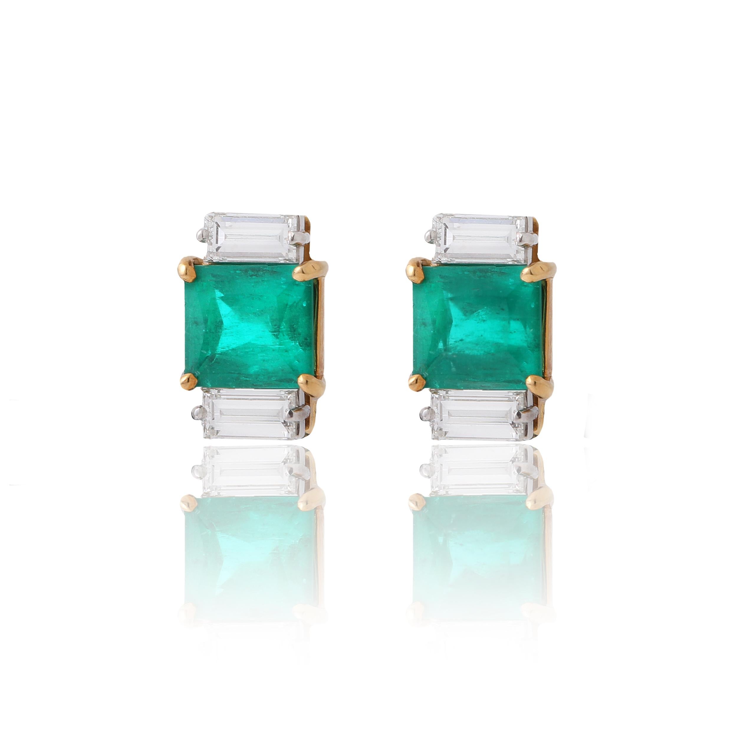A pair of beautiful custom crafted 18k & platinum diamond & emerald earrings. Earrings consist of 2 gorgeous emerald cut Columbian emeralds weighing 5.20 cts framed by straight baguette emerald cut F VS1 diamonds weighing 1.42cts

Weight: 9.1