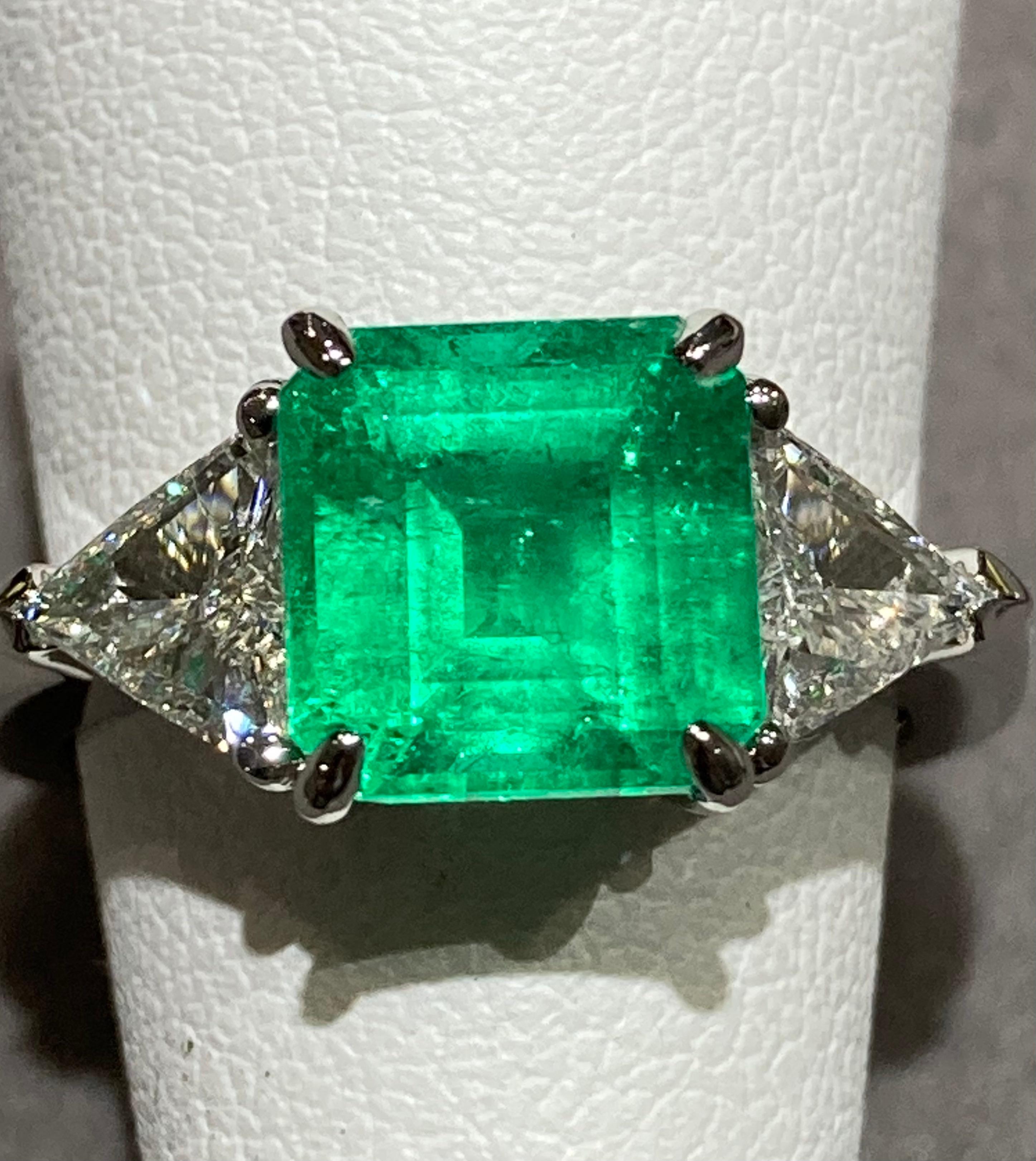 Emerald Cut Columbian Emerald and Diamond Platinum Ring For Sale