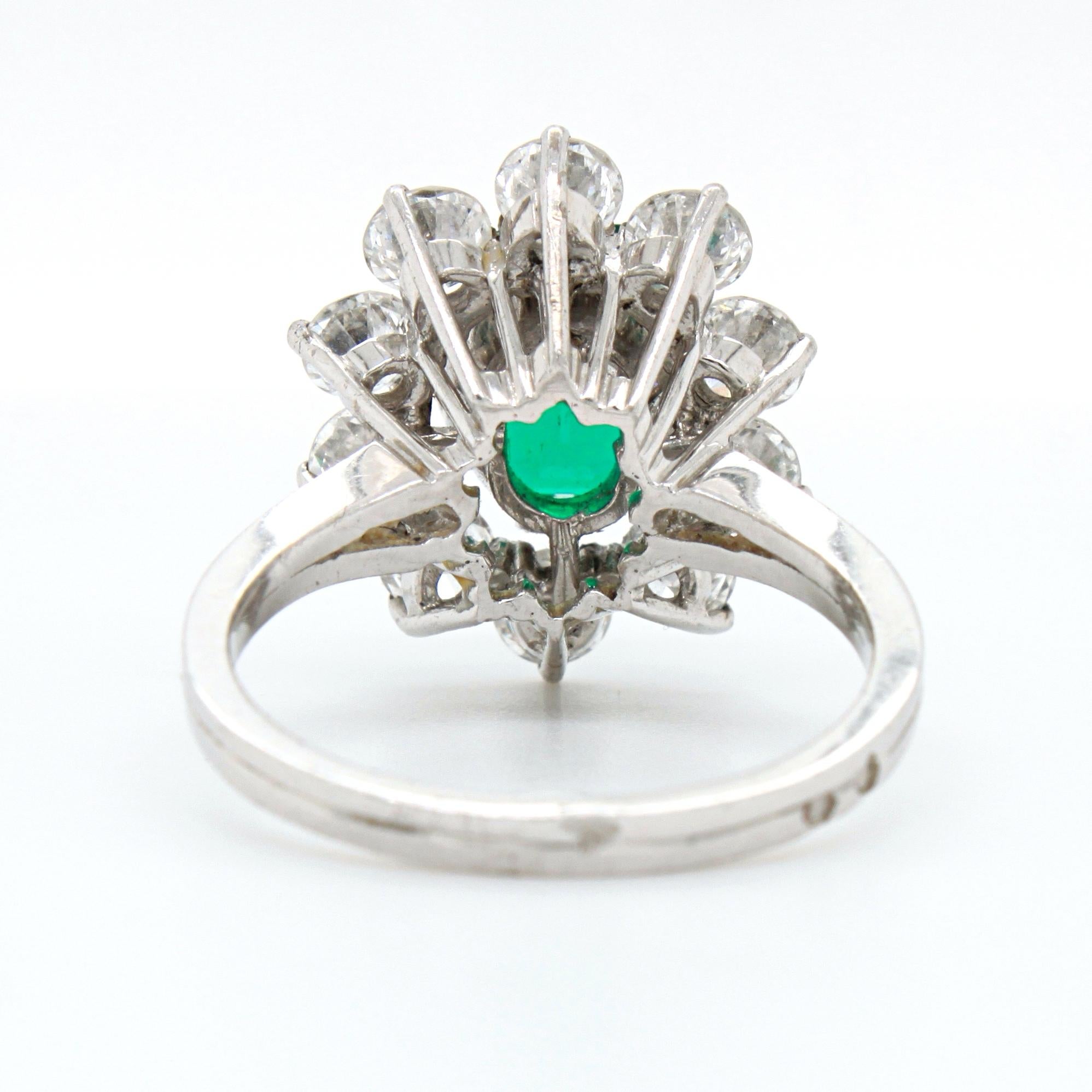 Columbian Emerald 'Minor-Oil', 1.88ct, and Diamond Ring, France For Sale 4