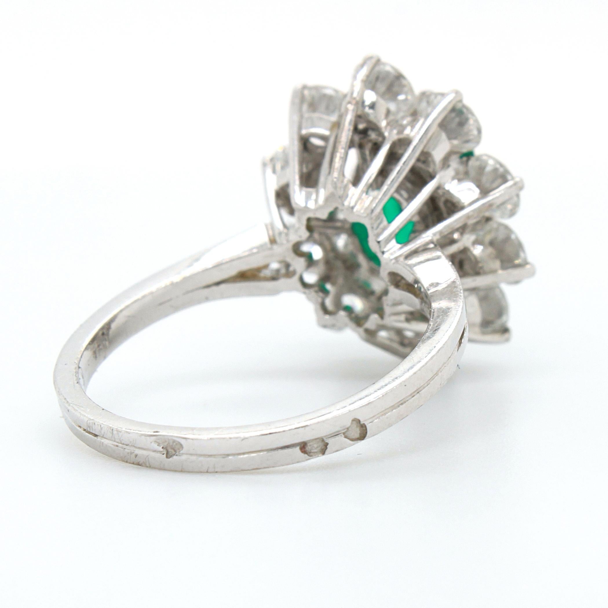 Esmeralda colombina 'Minor-Oil', 1,88 ct, y anillo de diamantes, Francia en venta 1