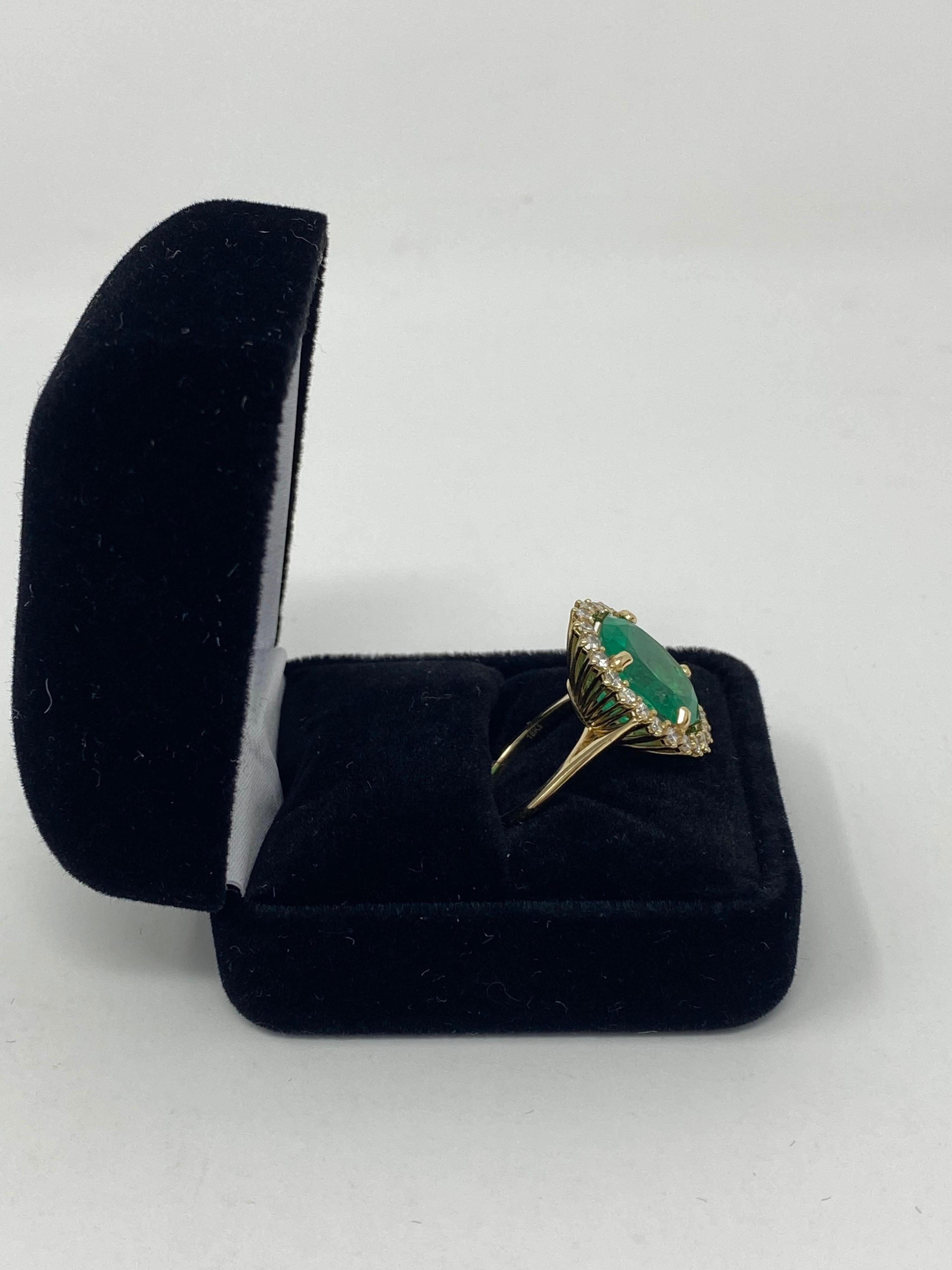 Women's or Men's Columbian Emerald Ring with Diamonds Halo