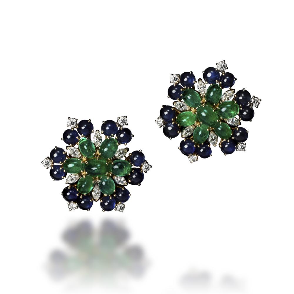 Veschetti Emerald, Sapphire and Diamond Earrings In New Condition For Sale In Brescia, IT