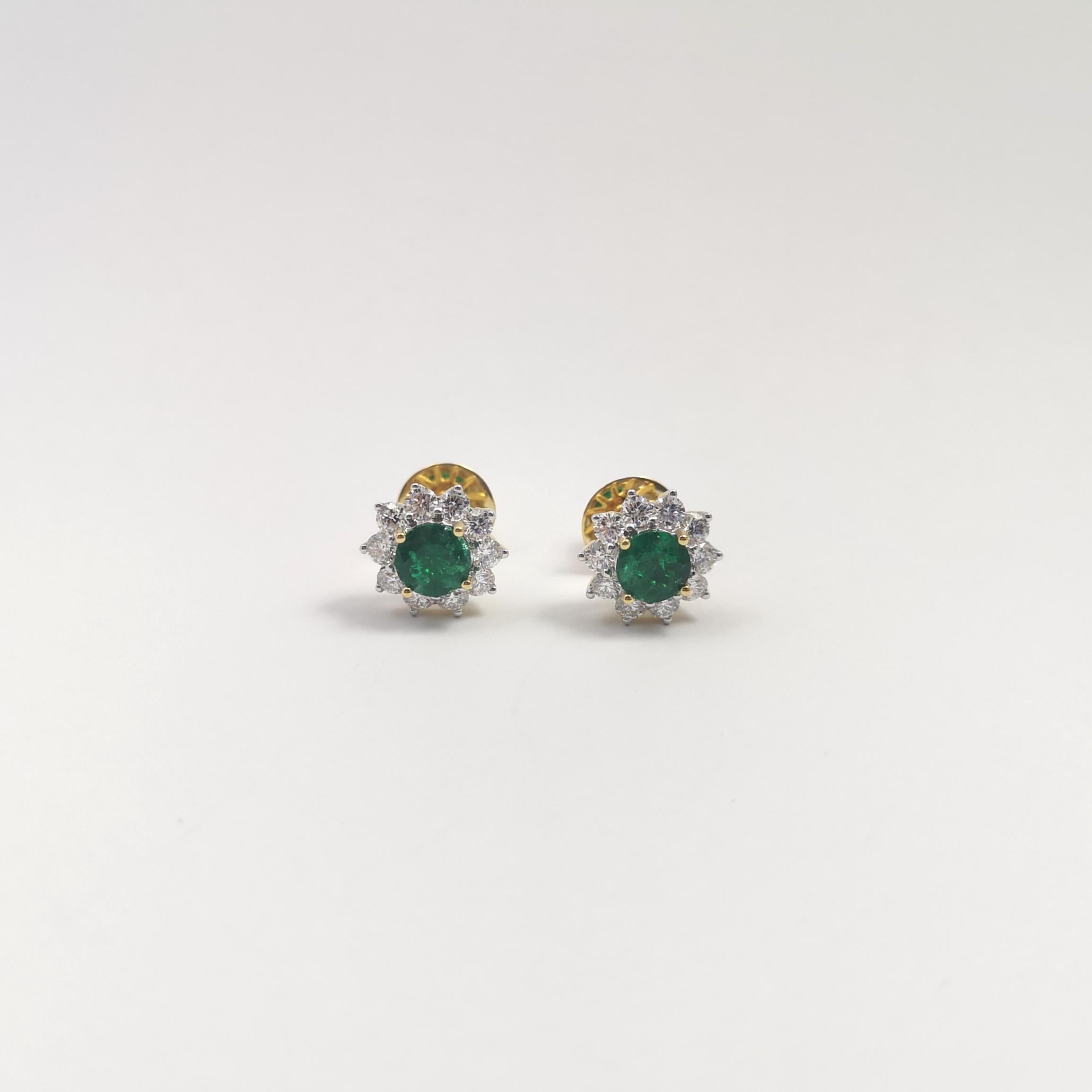 Round Cut Columbian Emerald with Diamond Earrings set in 18K Gold Settings For Sale