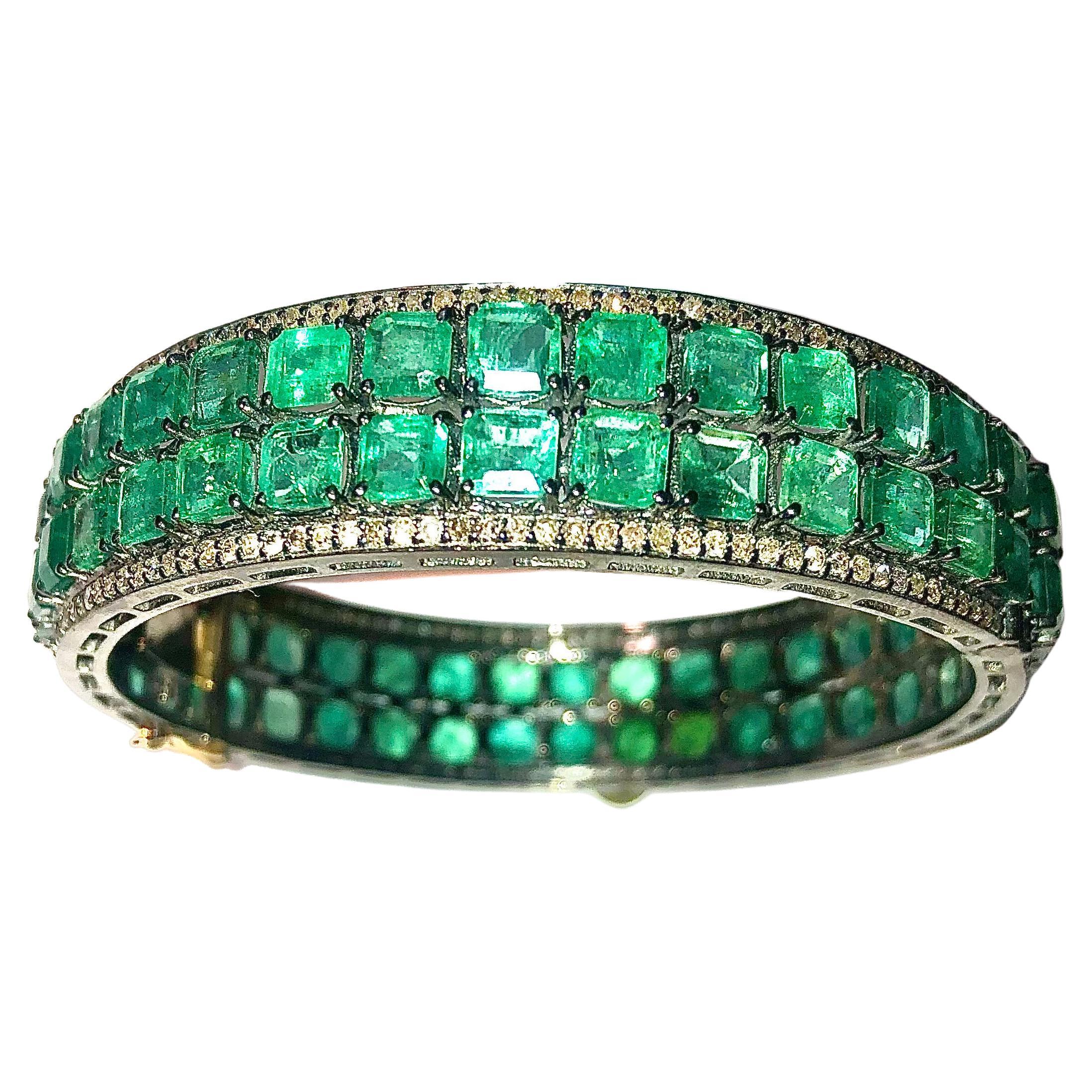 Columbian Emeralds 35.5 cts with Pave Diamonds Paradizia Bangle Bracelet For Sale