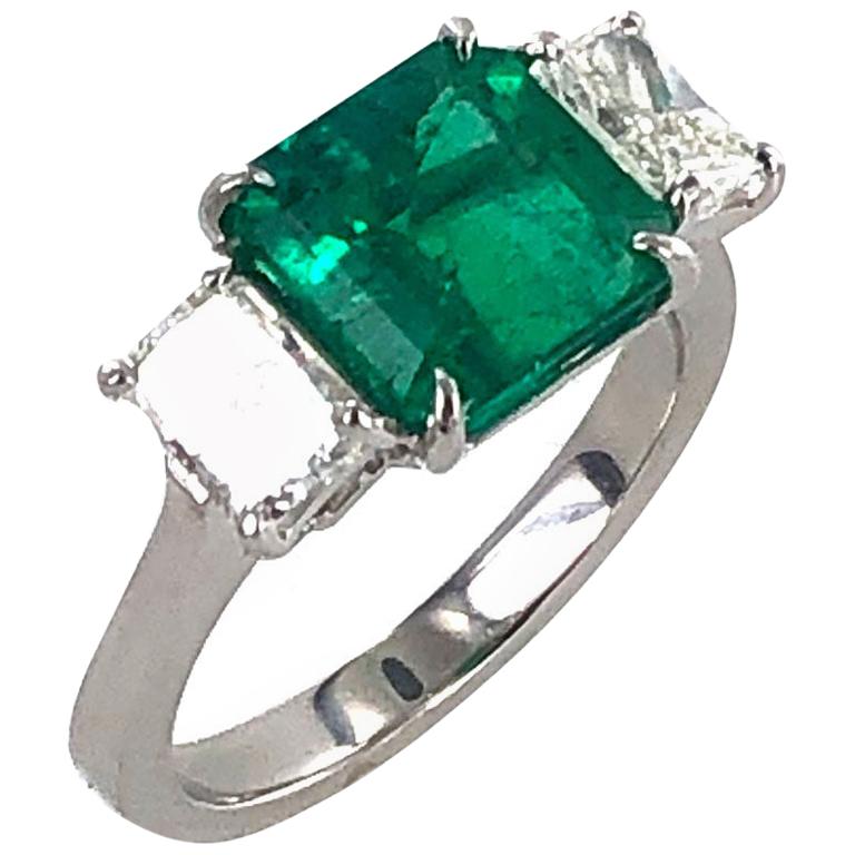 Colombian Natural Emerald Diamond Platinum Three-Stone Ring GIA Certified