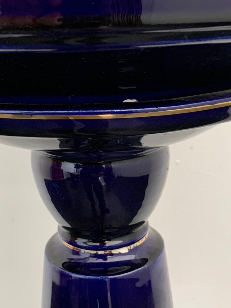 Column and Vase in Gold Cobalt Blue Ceramic and Decals, 1920s, Set of 2 For Sale 5